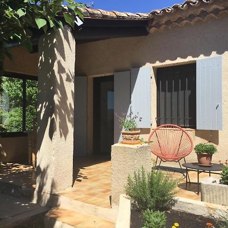 Apartament Petit Cocon Dans Le Luberon Lauris Zewnętrze zdjęcie