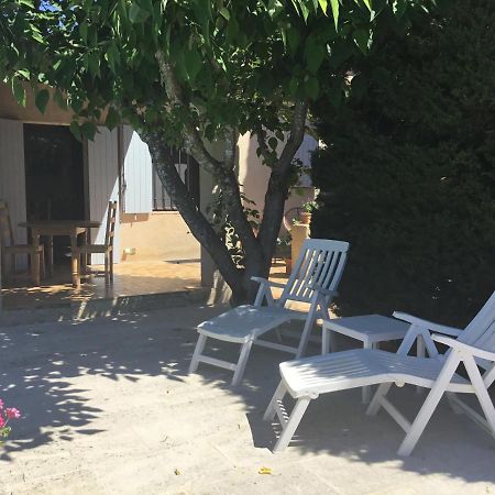Apartament Petit Cocon Dans Le Luberon Lauris Zewnętrze zdjęcie