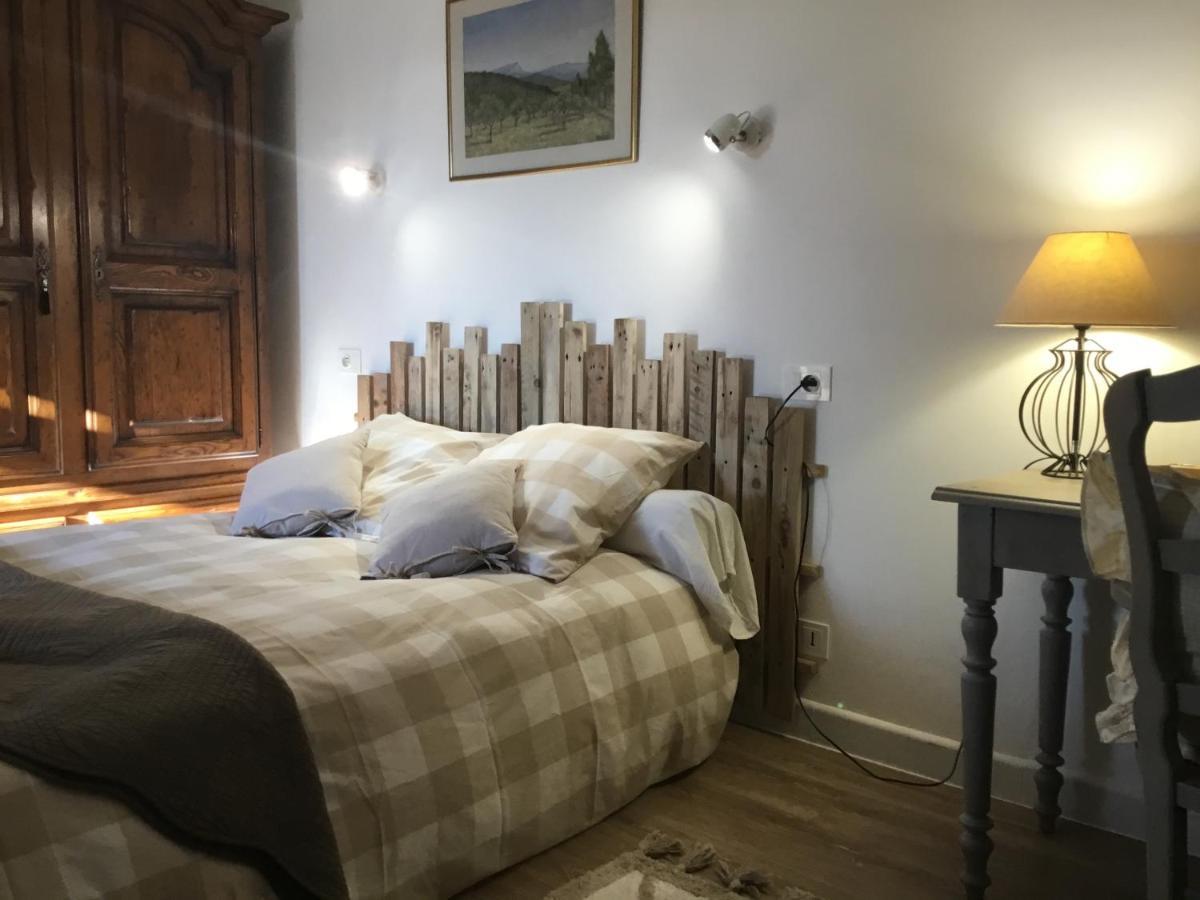 Apartament Petit Cocon Dans Le Luberon Lauris Zewnętrze zdjęcie