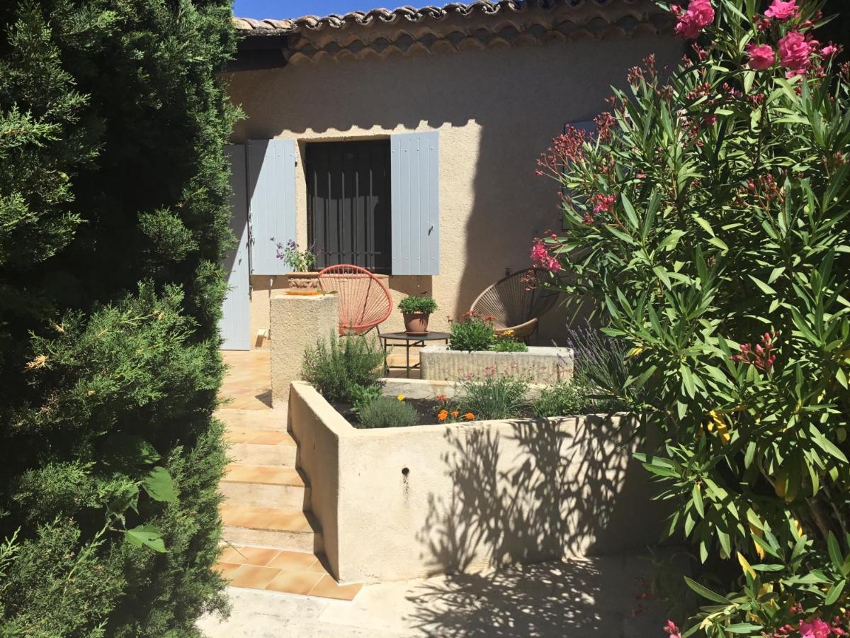 Apartament Petit Cocon Dans Le Luberon Lauris Zewnętrze zdjęcie