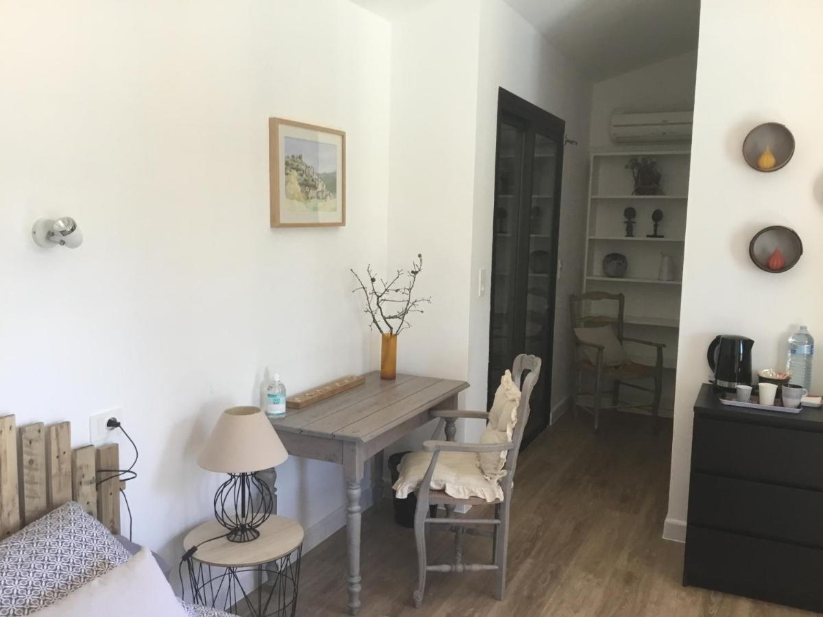 Apartament Petit Cocon Dans Le Luberon Lauris Zewnętrze zdjęcie