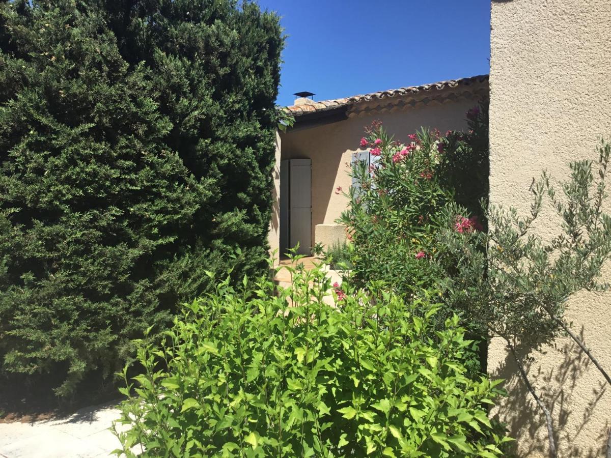 Apartament Petit Cocon Dans Le Luberon Lauris Zewnętrze zdjęcie